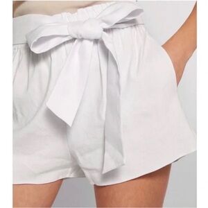 Alice + Olivia Linen Belted Paper Bag Shorts NWT White Medium High‎ Rise Pockets